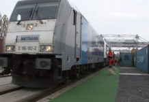 VIDEO: KONTEJNEROVÉ PŘEKLADIŠTĚ ZAHÁJILO PROVOZ