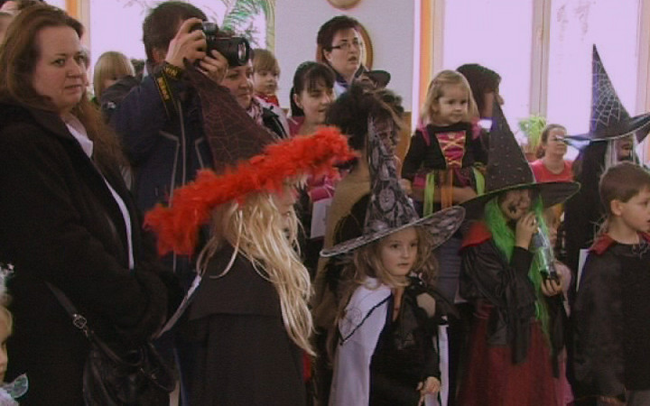 VIDEO: KARNEVAL NA HORÁCH