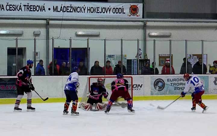 “MĚSTSKOU HOKEJOVOU LIGU” VYHRÁL POTŘETÍ V ŘADĚ PROPLAST ÚSTÍ N. O.