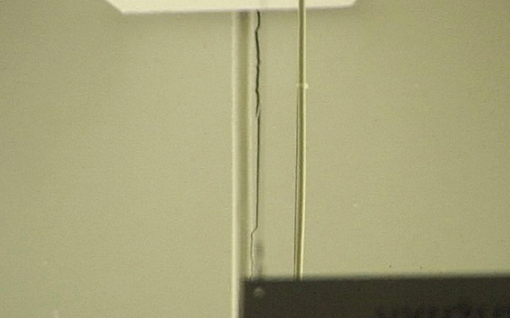 V JEDNOM SUPERMARKETU POD TÍHOU SNĚHU PRASKAL PŘED 11 LETY STŘEŠNÍ NOSNÍK