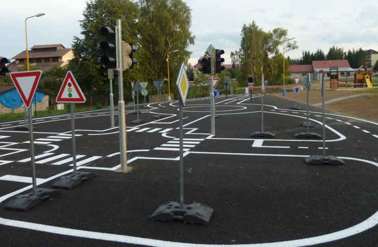 V TŘEBOVICI BUDE I DÍKY PODPOŘE KRAJE NOVÉ DĚTSKÉ DOPRAVNÍ HŘIŠTĚ