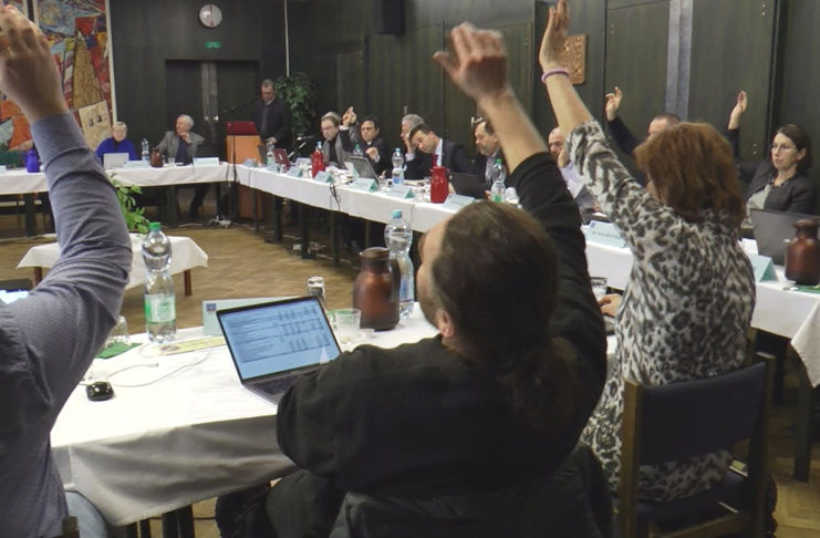 ZASTUPITELÉ MĚSTA SCHVÁLILI SCHODKOVÝ ROZPOČET