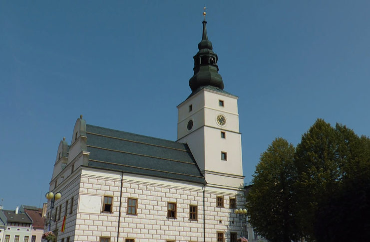 ÚDAJNÉ “ČACHRY” S PODPISY NA PETIČNÍCH ARŠÍCH NEBYLY PROKÁZÁNY