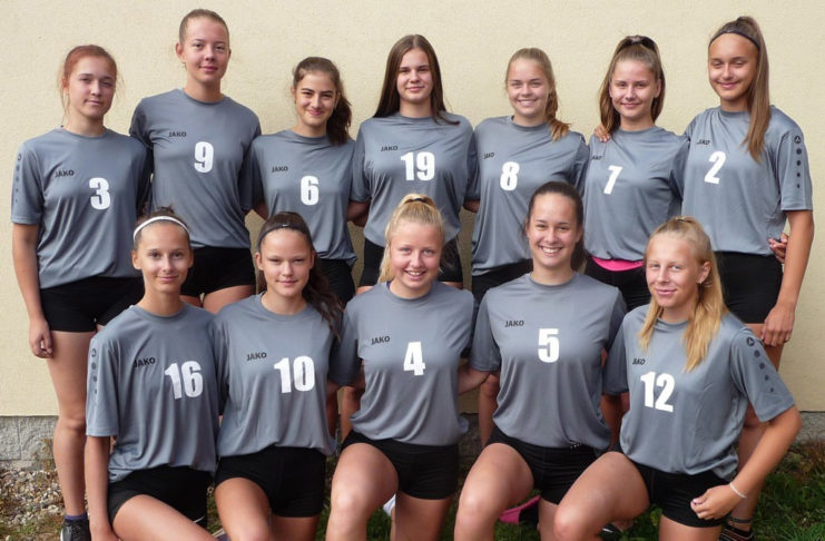 KADETKY VO LANŠKROUN BEROU Z MISTROVSTVÍ REPUBLIKY PÁTÉ MÍSTO