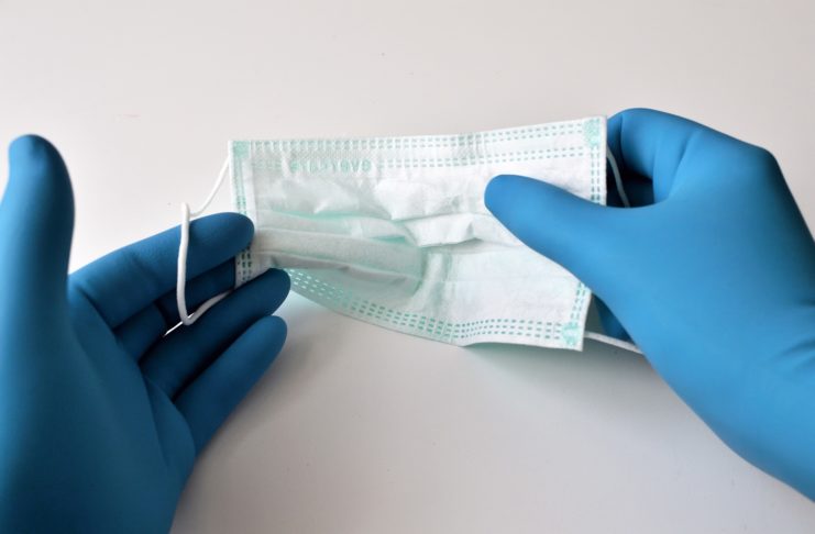 KRAJ PODPOŘÍ INOVACE PRO BOJ S KORONAVIREM SEDMI MILIONY KORUN