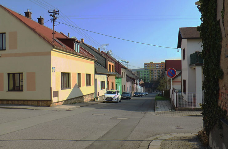 ČTVEŘICI ULIC ČEKÁ MODERNIZACE ELEKTRICKÉHO VEDENÍ A OSVĚTLENÍ