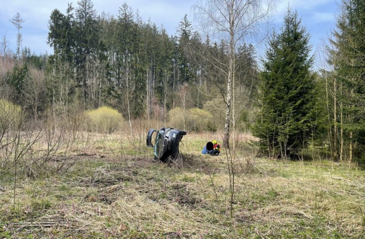 MEZI ČESKOU TŘEBOVOU A LITOMYŠLÍ DOŠLO KE STŘETU VOZIDLA S CYKLISTOU, TEN BYL LETECKY TRANSPORTOVÁN DO NEMOCNICE