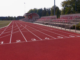 Běžecké dráhy na lehkoatletickém stadionu prošly obnovou