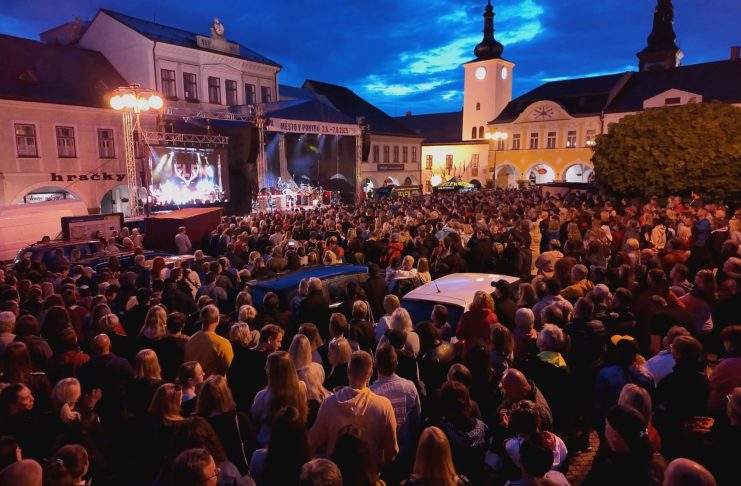 Město v pohybu v Ústí pokračuje soutěžemi mateřinek, Dnem životního prostředí a koncerty hvězd