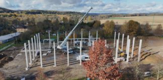 Zatím bez zpoždění a bez vícenákladů. Lanškrounská sportovní hala míří k dokončení v říjnu 2026