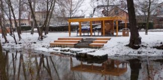 Tři miliony korun proměnily park Bezděkov, návštěvníci se dočkali nového altánu a odpočinkových zón