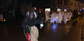 Žamberk oslavil Mikuláše tradiční jízdou městem, novinkou byla andělská pošta