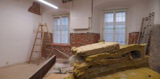 Bývalé sídlo městské policie se v Ústí mění na moderní informační centrum