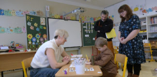 Zápis prvňáčků se proměnil v pohádkovou cestu za záchranou ptáčka Zimníčka