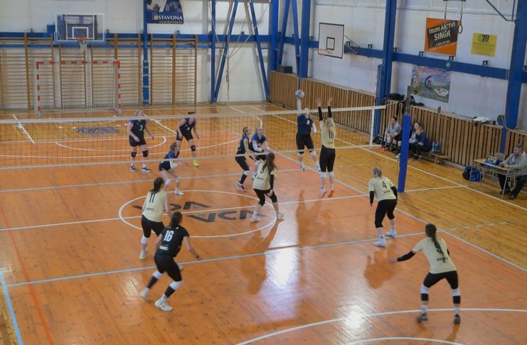 Českotřebovské volejbalistky zakončily sezonu výhrou nad Šelmami a udržely třetí místo