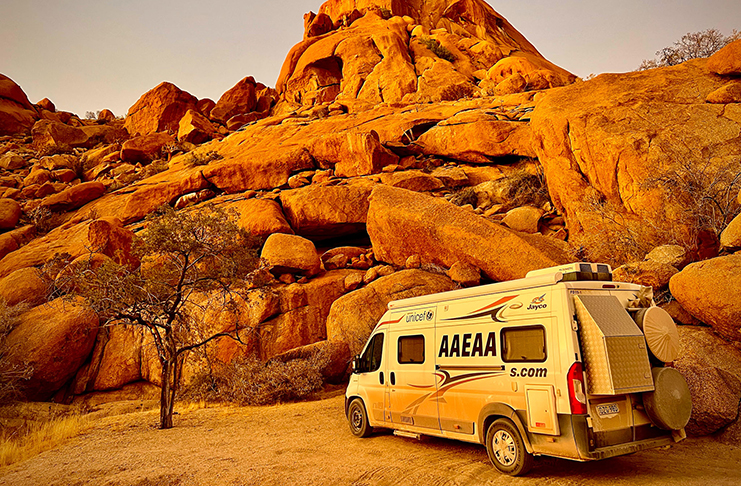 Afrikou z Austrálie do Evropy vlastním obytňákem