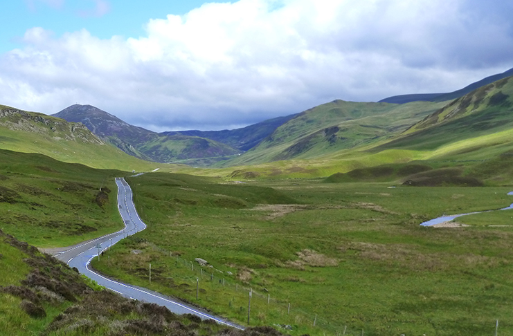 Představení knihy: Skotsko českýma očima
