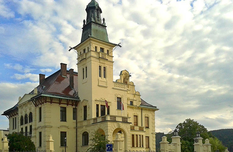 Pravěk a středověk kolem nás