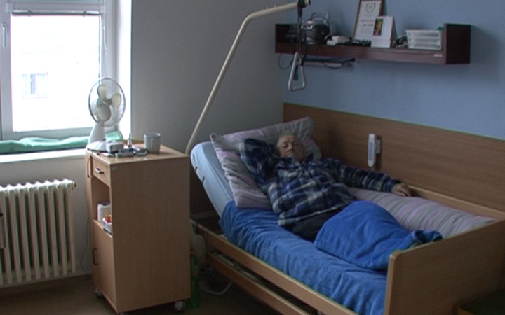 DOMOV SE OTEVŘE SENIORŮM S DEMENCÍ