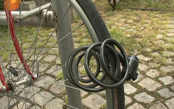 VIDEO: ZLODĚJI KOL ČÍHAJÍ