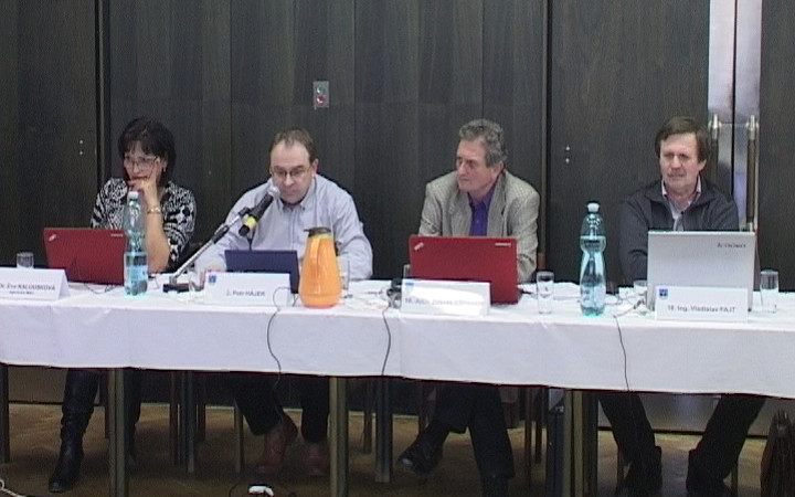 VIDEO: SCHVALOVALI INVESTICE A ROZPOČET