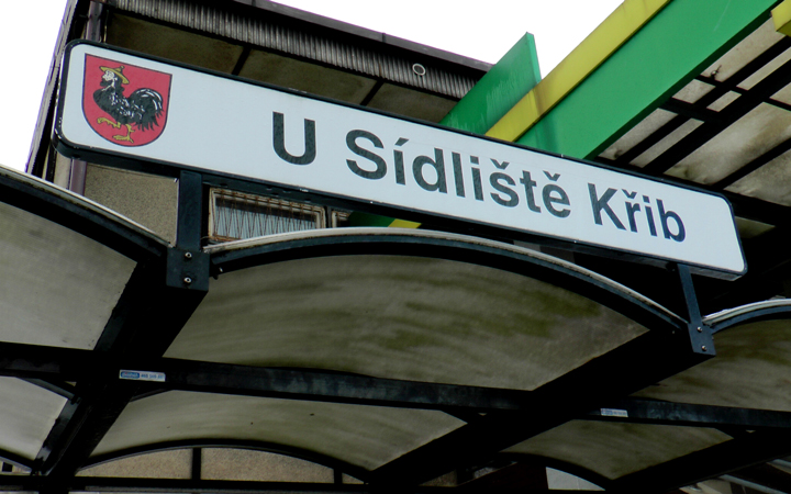 OBYVATELÉ PETICÍ ŽÁDAJÍ O OBNOVU AUTOBUSOVÉ DOPRAVY