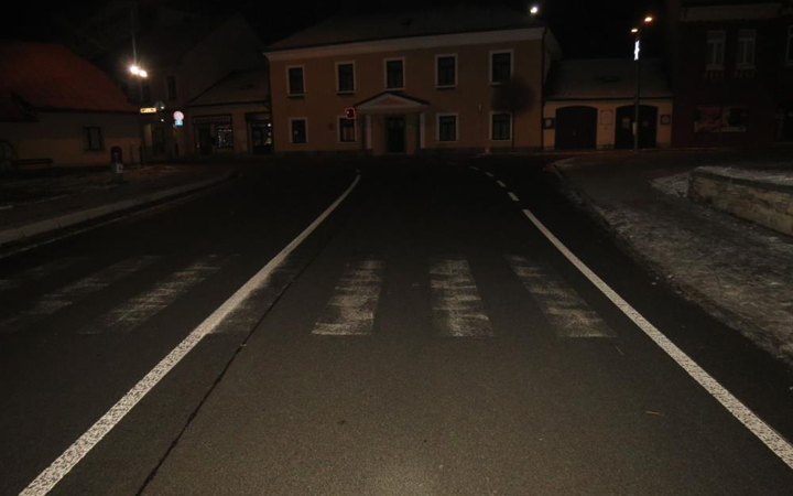 SRAZIL NEZLETILÉHO A UJEL