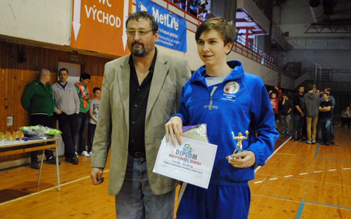 STARŠÍ ŽÁCI T.J.SOKOLA ČESKÁ TŘEBOVÁ II. PŘEBORNÍKY KRAJE VE VOLEJBALE