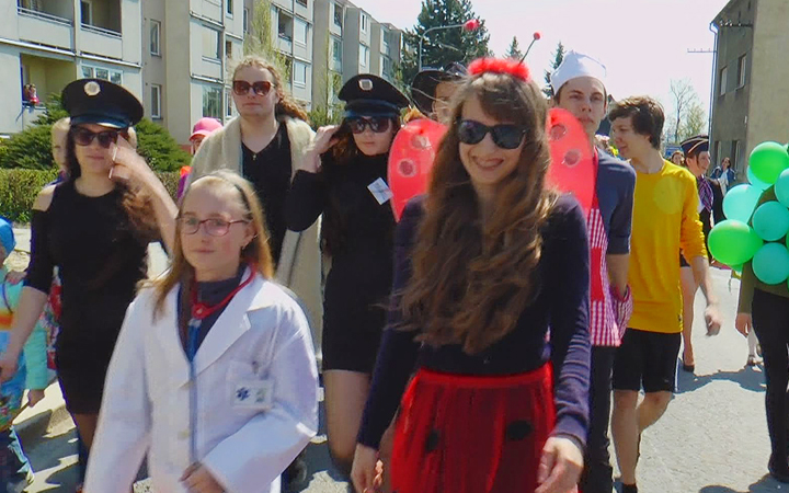 CENTRY MĚST PROŠLY STUDENTSKÉ PRŮVODY MASEK