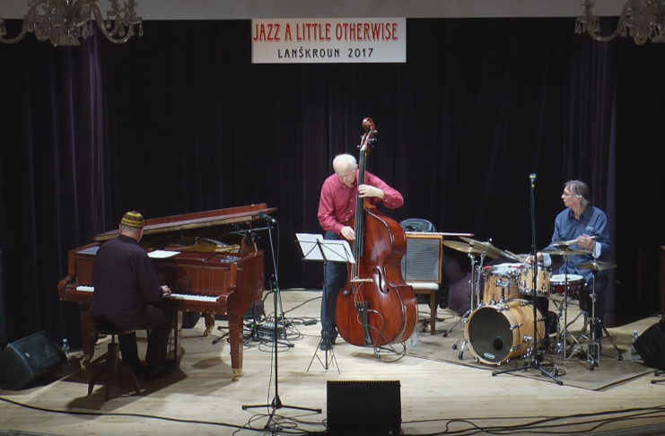 HUDEBNÍ FESTIVAL “JAZZ A LITTLE OTHERWISE” NABÍDL 5 KONCERTŮ