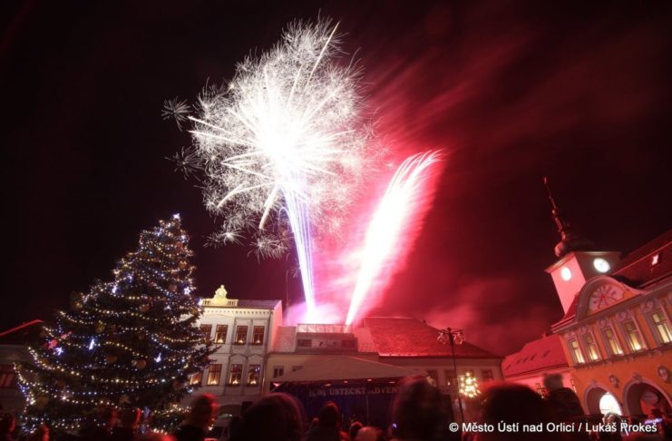 ROK 2017 ZAKONČIL V ÚSTÍ NAD ORLICÍ OHŇOSTROJ