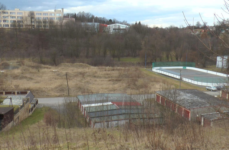 PŘÍPRAVY NA VYBUDOVÁNÍ PARKU V BENÁTKÁCH POKRAČUJÍ