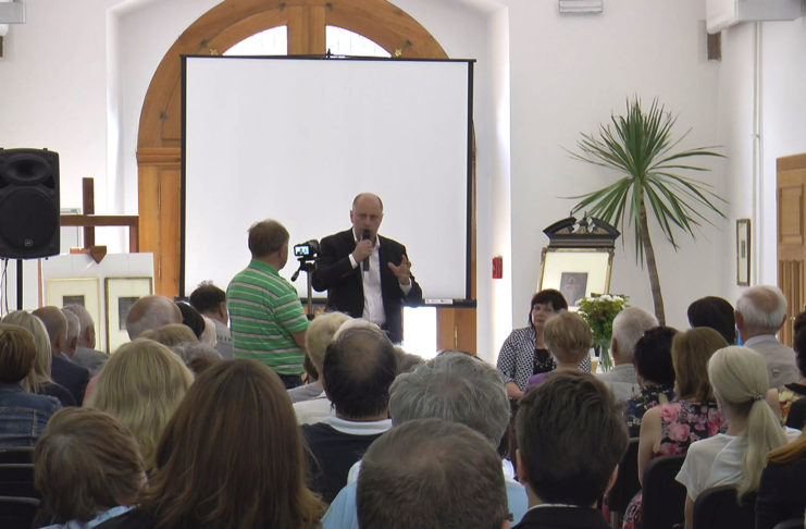 DALŠÍ VEČER Z CYKLU NAŠI ZNÁMÍ KRAJANÉ BYL VĚNOVÁN BOHUSLAVU REYNKOVI