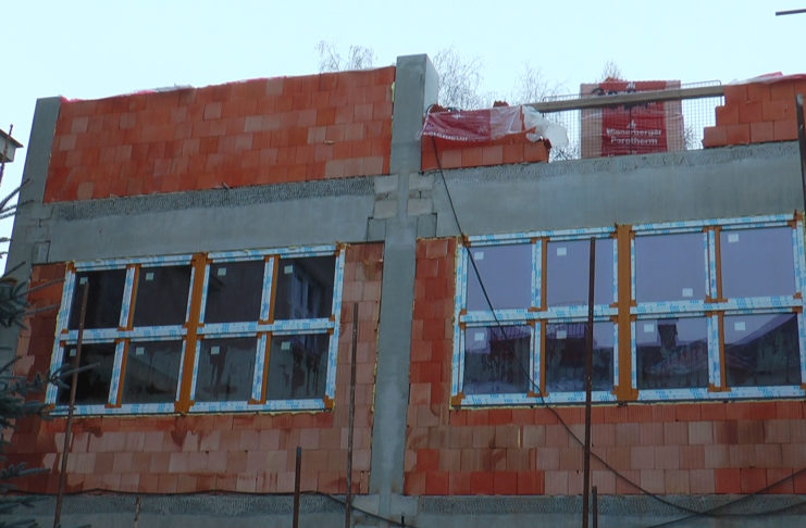 PRÁCE NA POLYTECHNICKÉM CENTRU ZŠ DOBROVSKÉHO JSOU V PLNÉM PROUDU