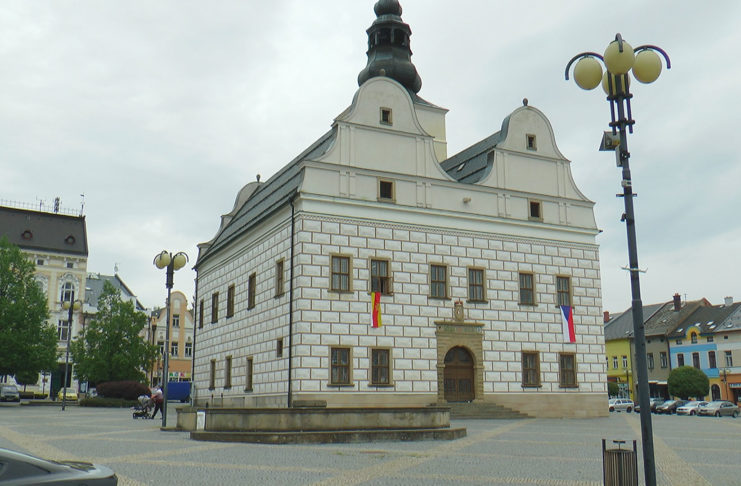 SAMI MŮŽETE NAVRHOVAT A HLASOVAT O PROJEKTECH PLACENÝCH Z ROZPOČTU