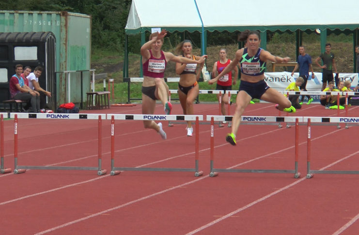 DRUHÝ ROČNÍK ATLETICKÉHO MÍTINKU PŘILÁKAL PŘEDNÍ ČESKÉ ZÁVODNÍKY