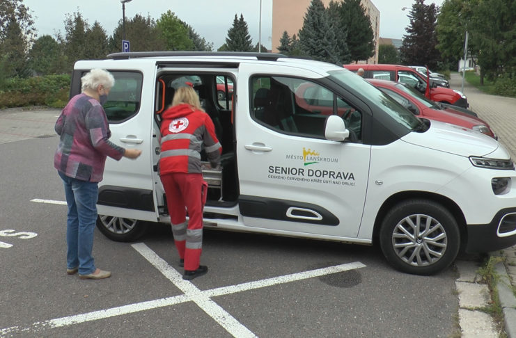 SENIOR DOPRAVA LONI PRO SVÉ KLIENTY USKUTEČNILA PŘES 3 500 JÍZD