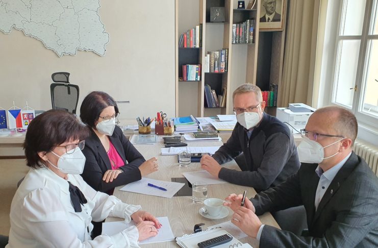 ČESKÁ TŘEBOVÁ ŘEŠÍ DOSLUHUJÍCÍ BUDOVU DOMOVA PRO SENIORY. MOŽNOSTÍ JE STAVBA NOVÉHO PAVILONU