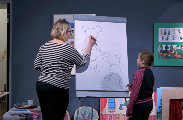 VÝTVARNÁ DÍLNA MUZEA NABÍDLA TVOŘENÍ S ILUSTRÁTORKOU V. HEGEROVOU