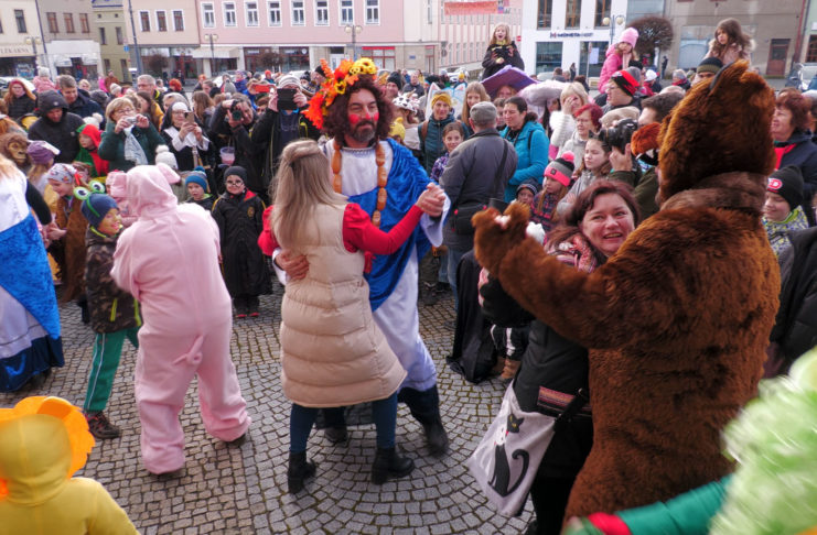V centru města se opět hodovalo a veselilo, konal se masopust