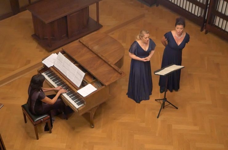 Koncert přinesl spojení moravských dvojzpěvů a unikátního klavíru