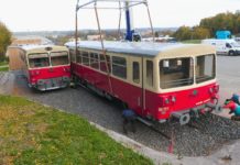 Železniční motoráky z 70. let dorazily na Peklák, stanou se zázemím pro lyžaře