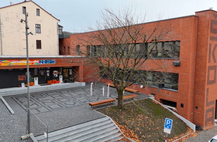 Základní škola Komenského v Ústí nad Orlicí dokončila rekonstrukci za 42 milionů, úspory energií mají snížit provozní náklady