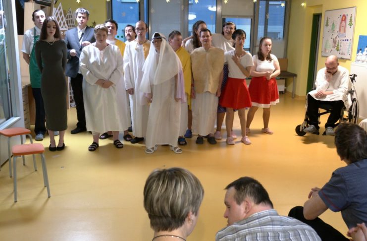 Vánoční besídka ve stacionáři přinesla radost a změnu v poskytování služeb