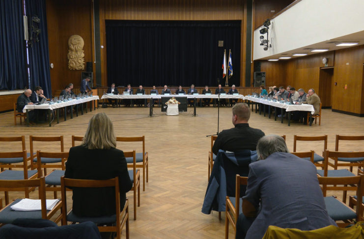 Ústí nad Orlicí schválilo rozpočet se schodkem 63 milionů, investovat chce do domova důchodců i škol