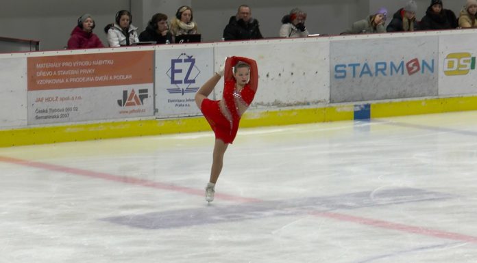 Českotřebovský zimní stadion se proměnil v ledové divadlo, kterého se zúčastnilo přes 200 závodníků z celé republiky
