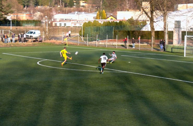 Jiskra prohrála úvodní domácí duel jara s Velvary 1:2, body unikly v klíčových momentech