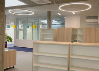 Nová knihovna v České Třebové dostává finální podobu, stěhování 80 tisíc knih zajistí odborná firma