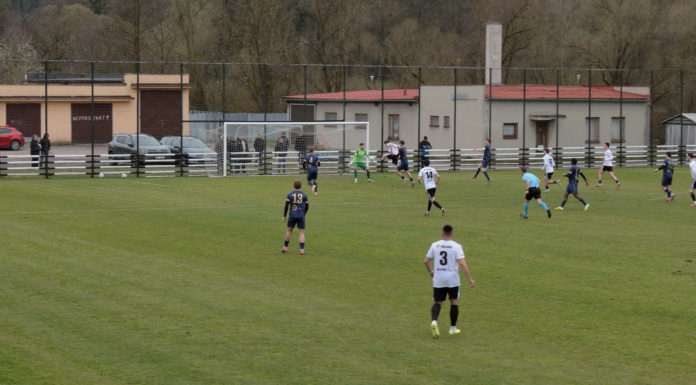 Orlickoústecká Jiskra brala bod v dramatickém závěru, Langr vyrovnal v nastaveném čase