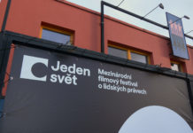 Jeden svět míří do Ústí nad Orlicí už poosmnaácté, letos s íránskou tematikou i charitou pro malého Štěpánka